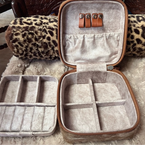 Brown and White Cowhide Jewelry Box - Picture 3 of 3